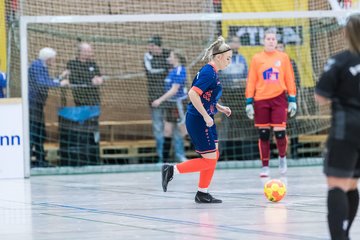 Bild 351 - VR Bank Cup Horst